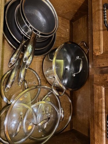 Liquid-Therapy-Lodge-Broken-Bow-Cabins-Amenities-Kitchen-11