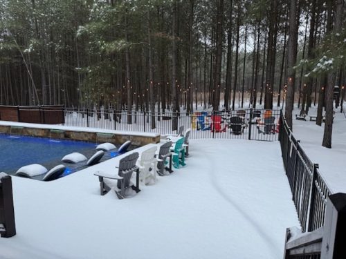 Liquid-Therapy-Lodge-Broken-Bow-Cabins-Snow-19